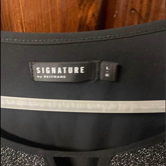 Ladies Fancy Tunic - Picture 3 of 3